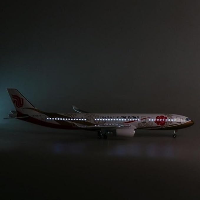 Air China A330 Airplane mode 47cm Plastic Resin airplane Collection model With light and Langing gear