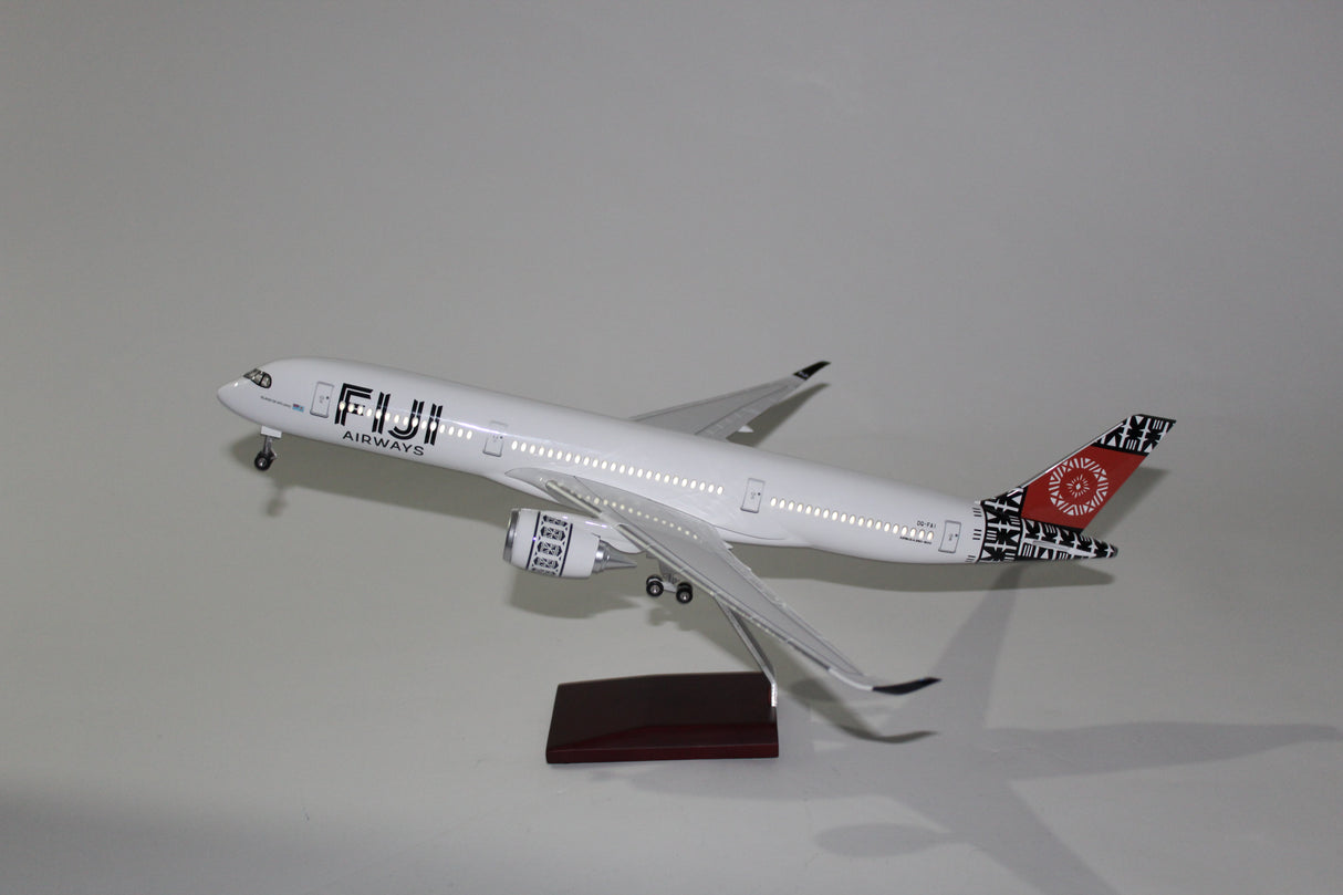 FIJI Airbus A350-900 Airplane Models With Light and landing Gear